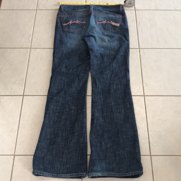 Parasuco denim cult low rise denim with pink stitching - Picture 12 of 16